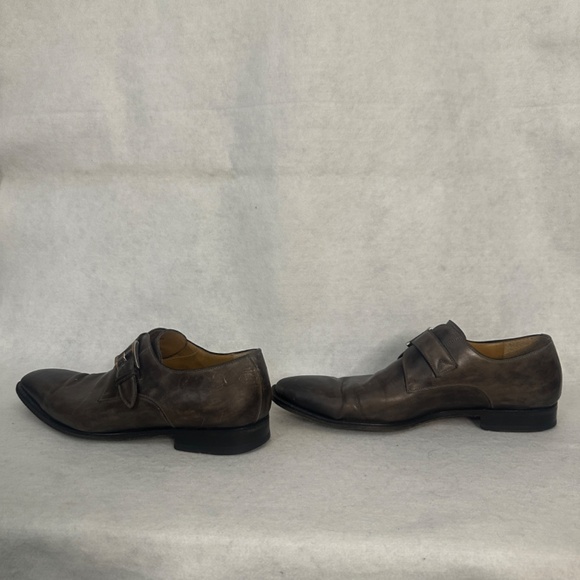 Magnanni Buckle Slip Ons US size 11M Gently worn main image 8